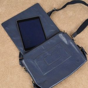 END OF YEAR SALE  YIMA Leather-Like University of Auburn Purse